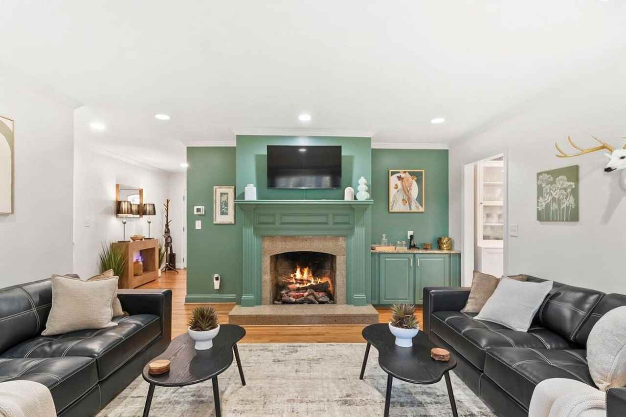 3200 W Roxboro Rd Ne #1523265P - Photo 5 of 43
