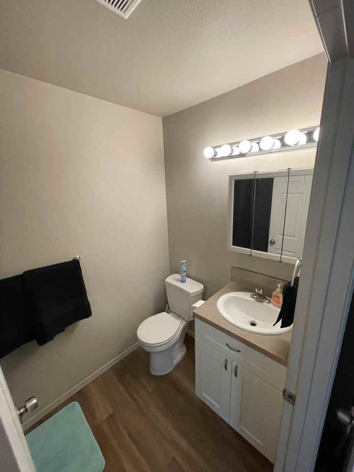 601 S Kent St #1505669P - Photo 4 of 26