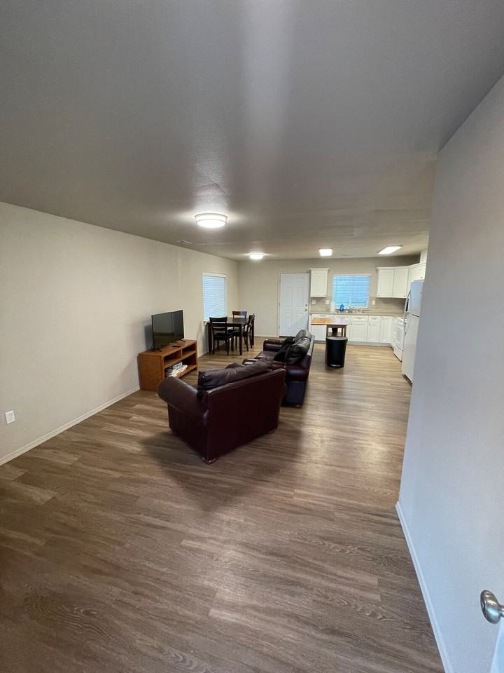 601 S Kent St #1505669P - Photo 5 of 26