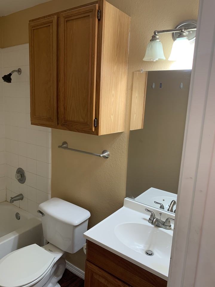 1107 Horizon Dr #A - Photo 5 of 18