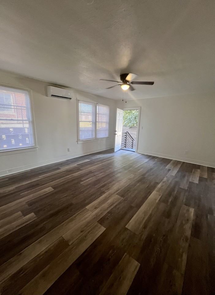 410 5th St S #1 - Photo 5 of 11