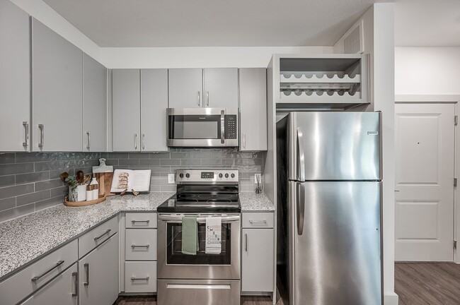 20326 Lakemont Bend Ln #CDW1 - Photo 2 of 14