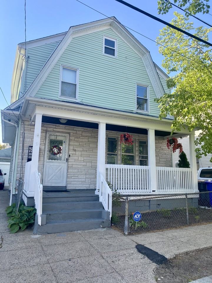 71 Marion Ave N #1A1C - Photo 2 of 17