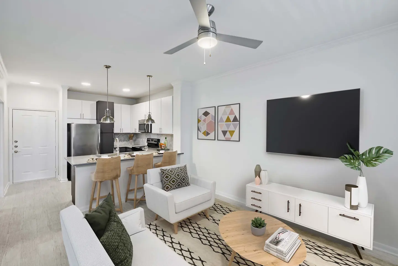 1899 Bass St #CH1 - Photo 2 of 11