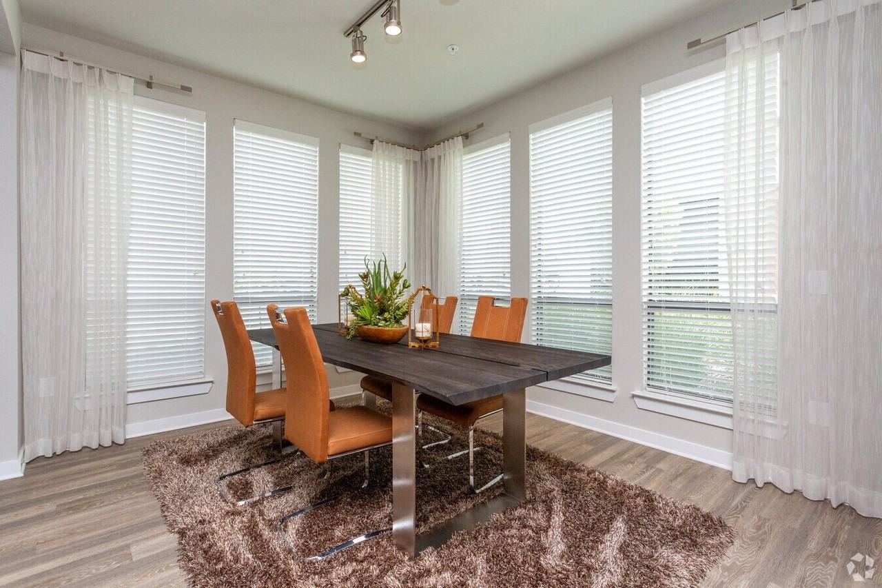 1724 Mercantile Pkwy #SR2 - Photo 3 of 12