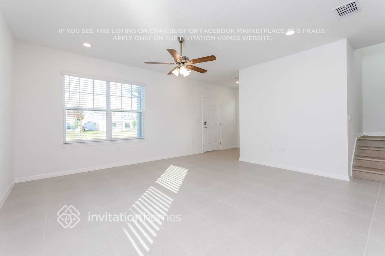 6126 Whispering Glen - Photo 5 of 17