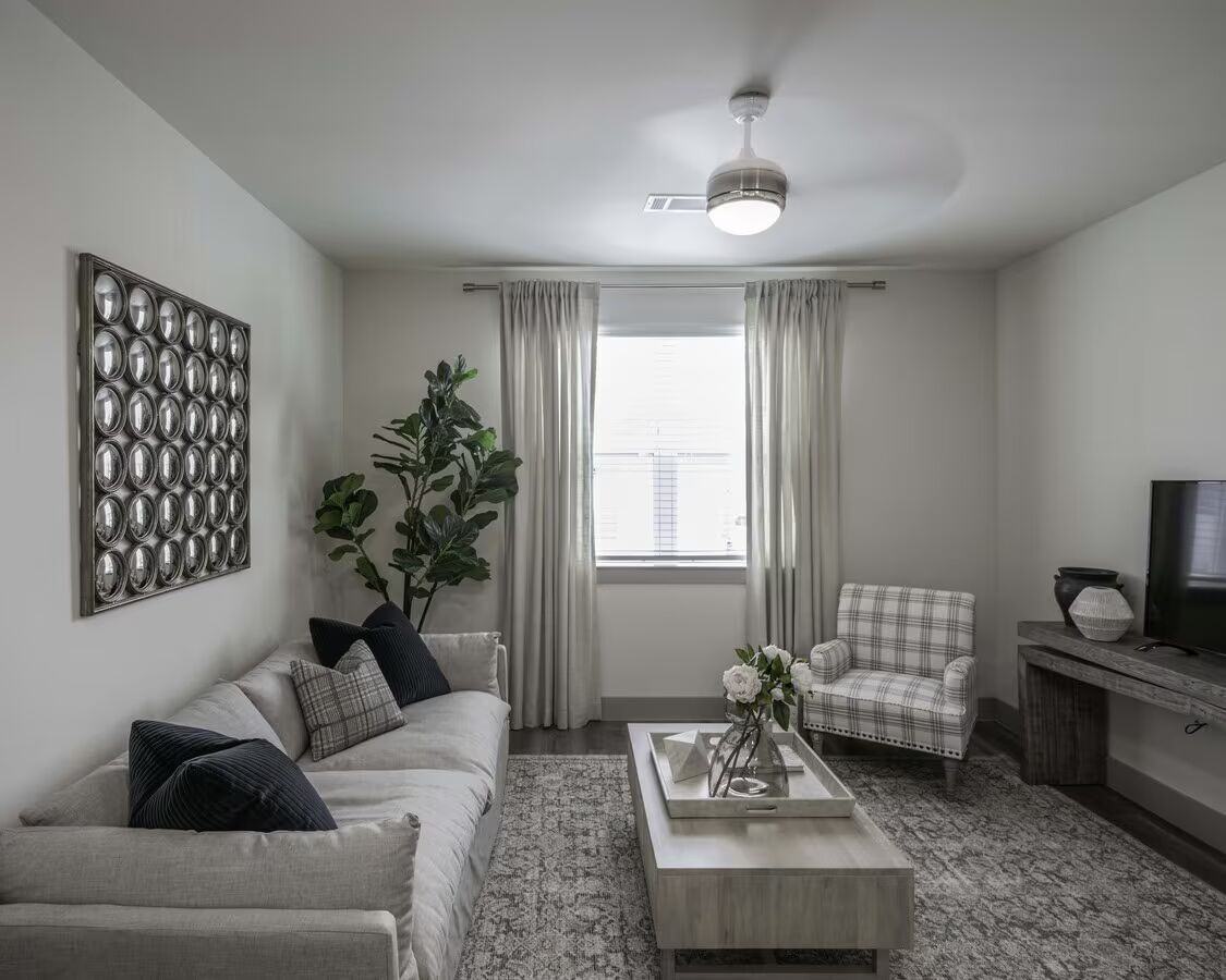 13958 Cottingham St #BTCM - Photo 4 of 10