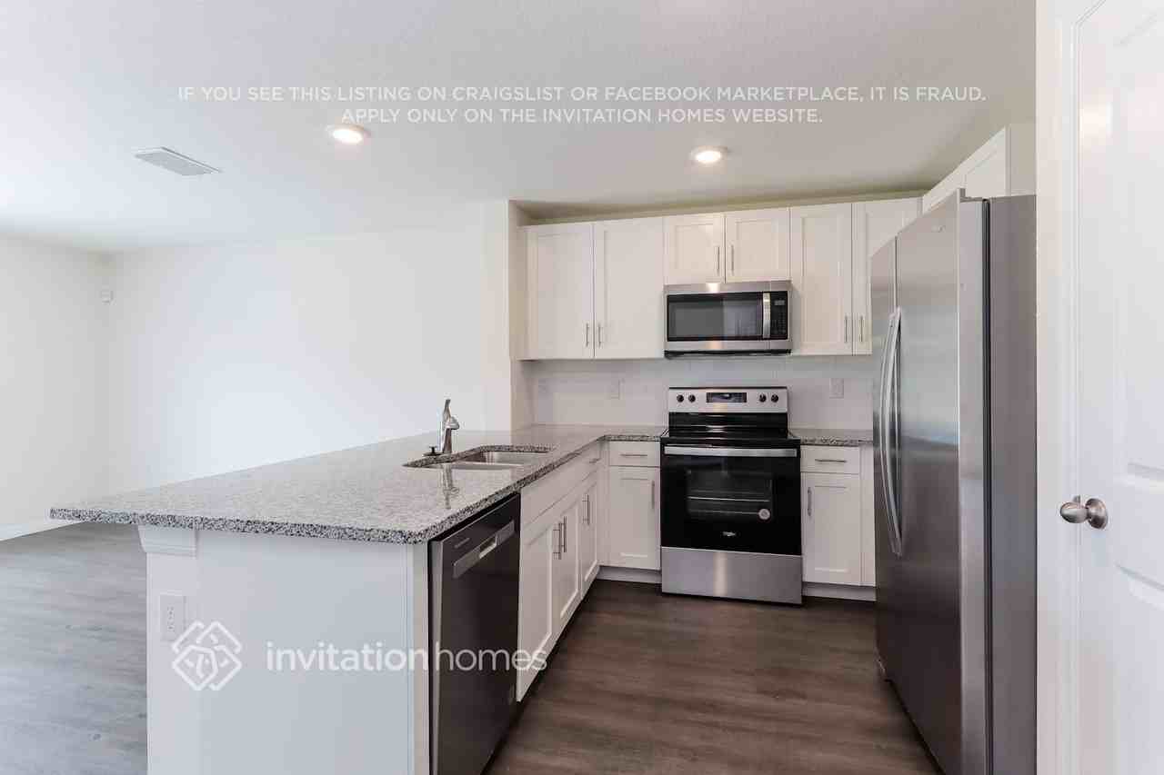 3662 Brownsville Pl - Photo 7 of 17