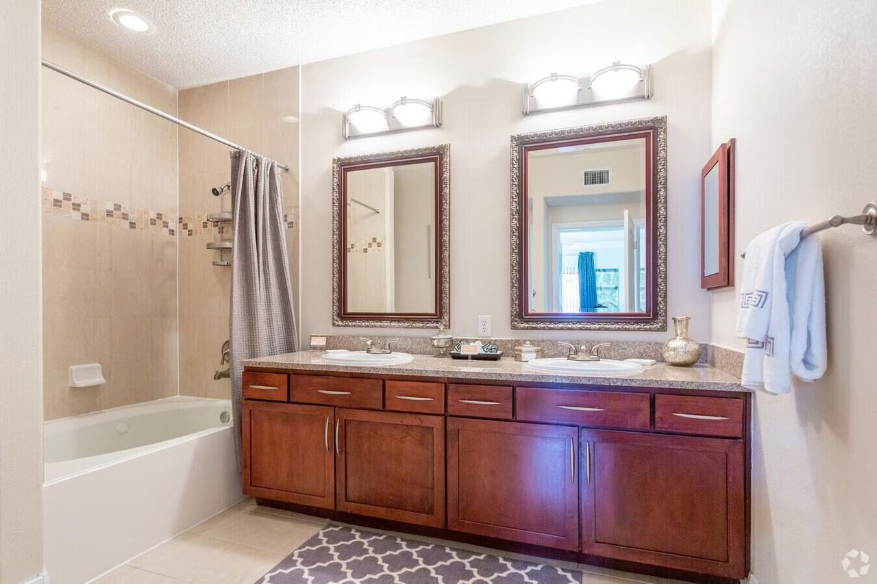 1699 Parkway Plaza Dr #SNBS - Photo 5 of 8