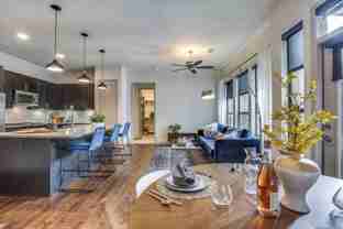 4599 Bellaire Blvd #SCR3 - Photo 1 of 1