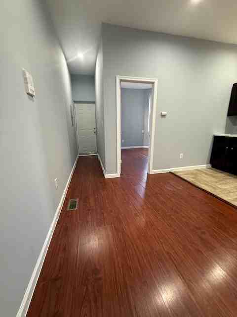 813 N Fulton Ave #1 - Photo 4 of 12
