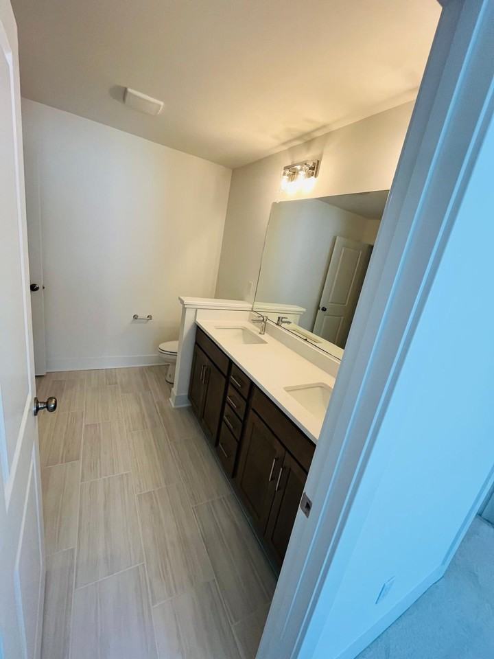 15321 Sunray Aly #1 - Photo 5 of 12