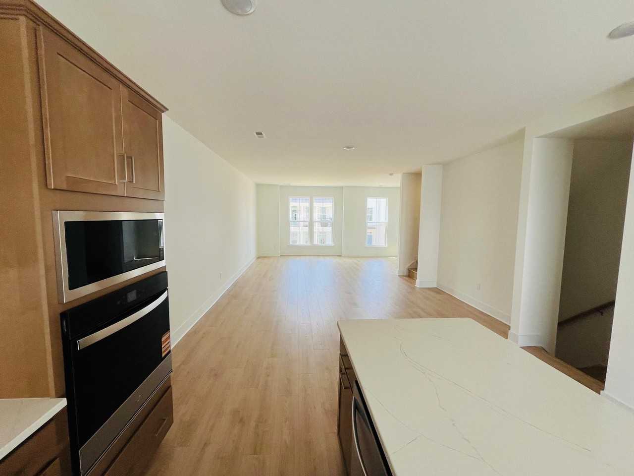 15321 Sunray Aly #1 - Photo 6 of 12