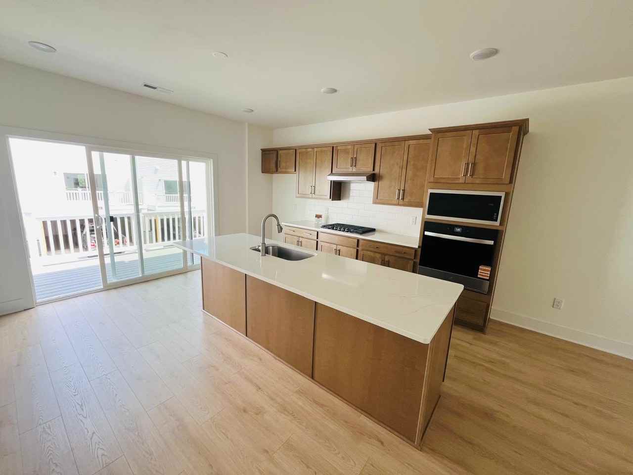 15321 Sunray Aly #1 - Photo 7 of 12