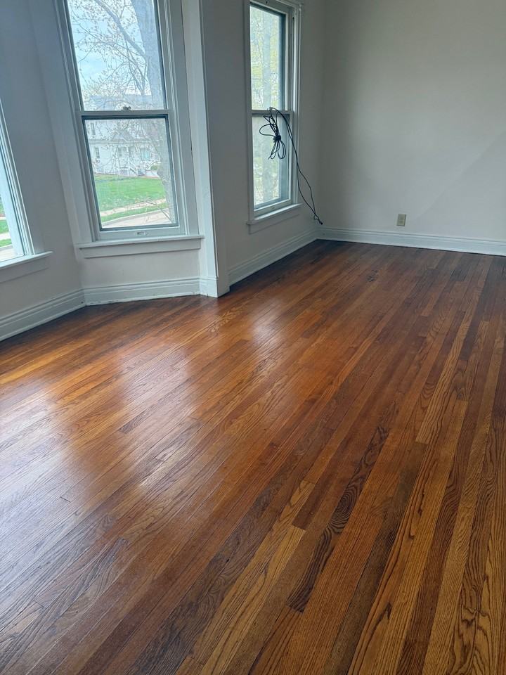 1722 Wisconsin Ave #2 - Photo 3 of 17