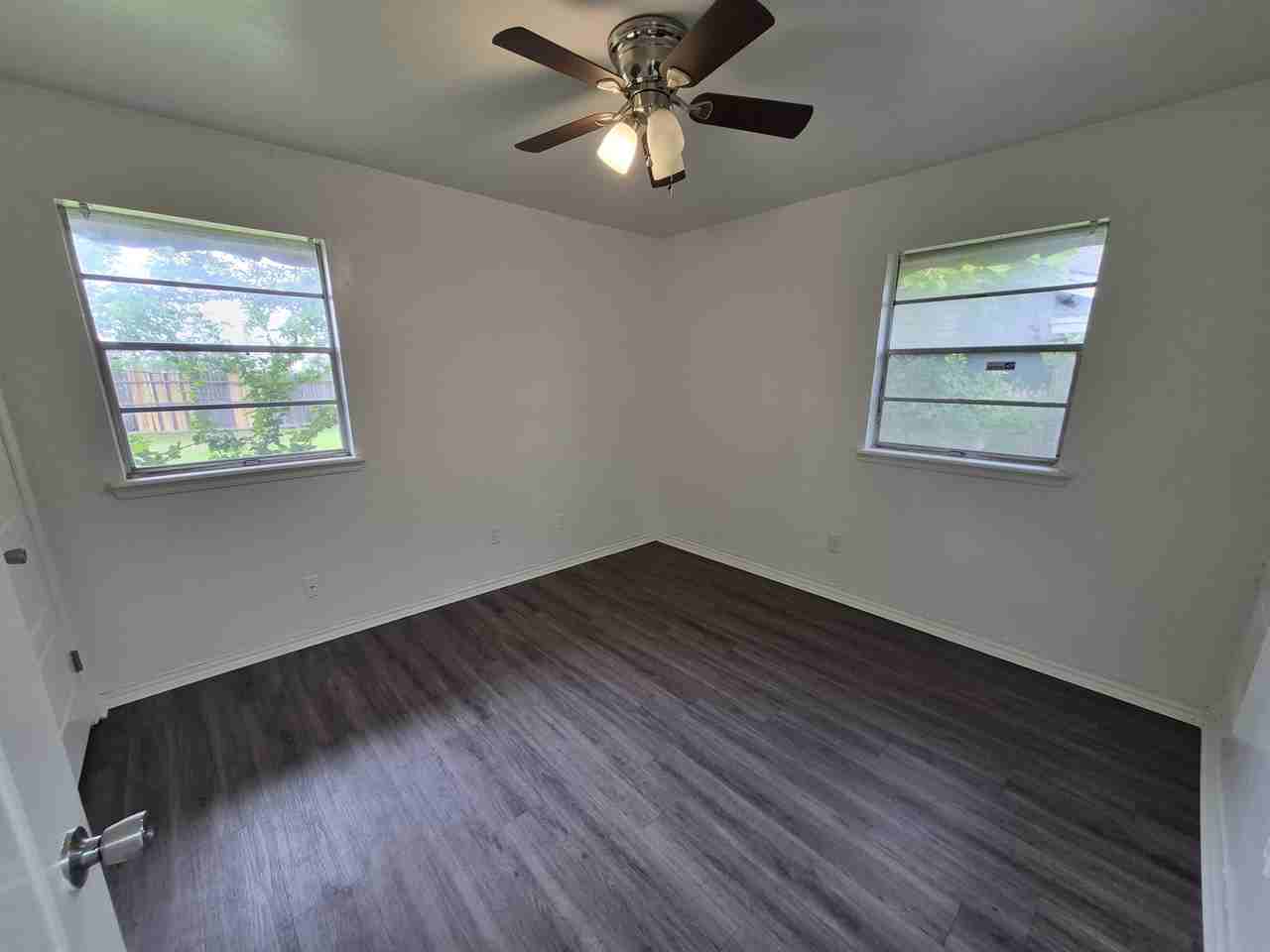 3125 Delmar Rd - Photo 2 of 12