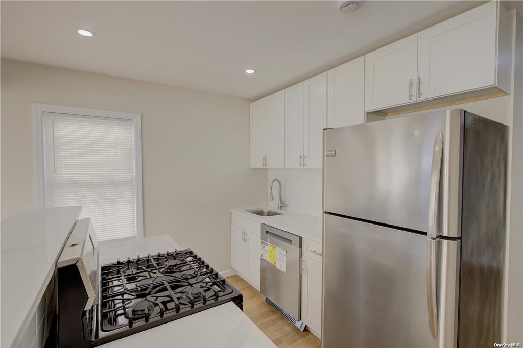 26 Ohio Avenue #Main - Photo 3 of 15