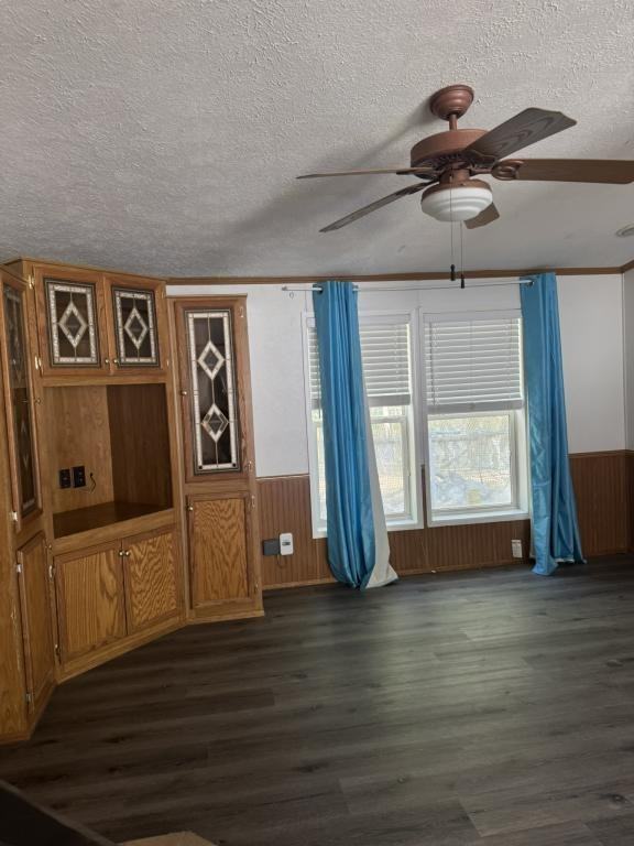 650 Bluff Pl - Photo 5 of 16