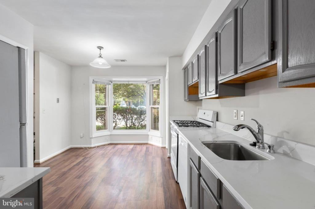 10705 Greta Lynn Ct - Photo 7 of 7