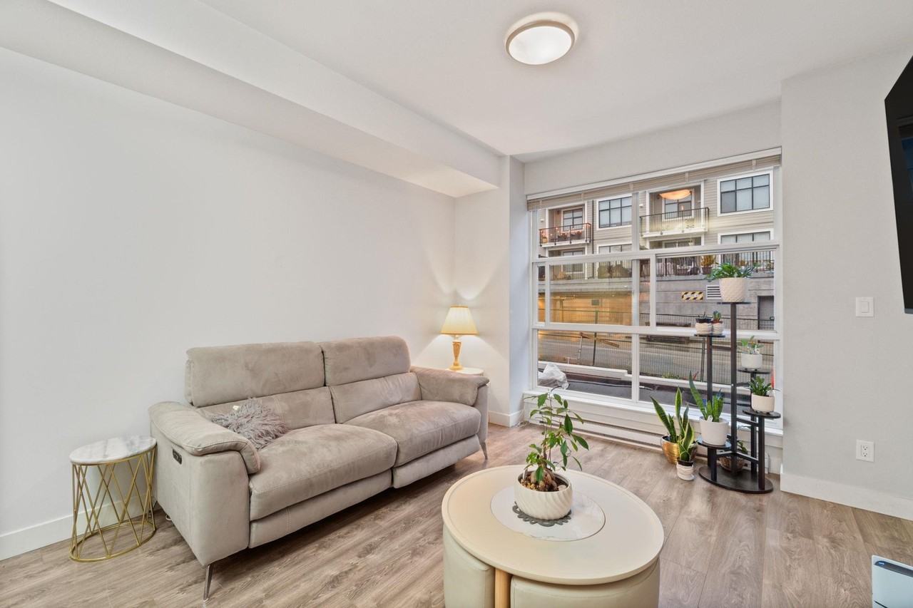 827 Roderick Avenue #208