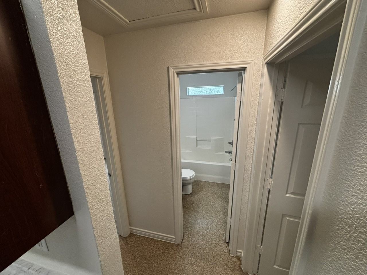 501 South Henderson Street - Photo 7 of 16