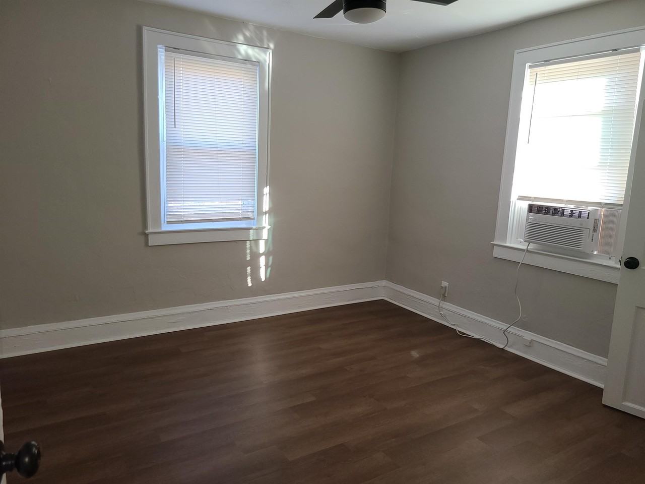 1201 Tallwood St #3 - Photo 5 of 8