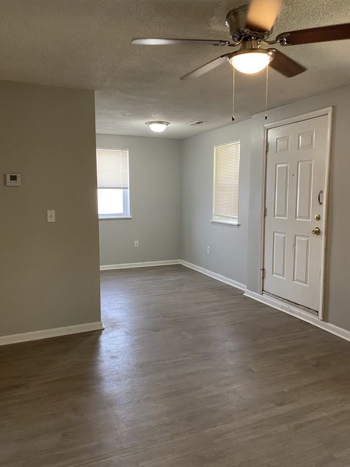 1416 4th Ave #1 - Photo 3 of 12