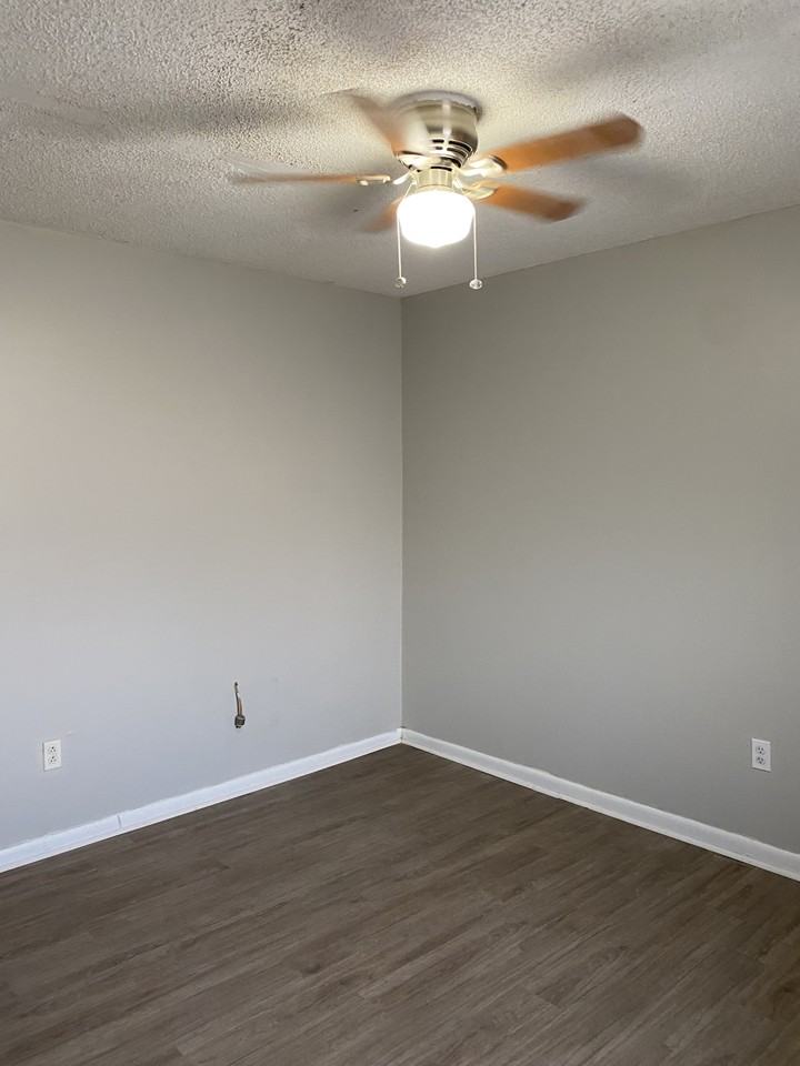 1416 4th Ave #1 - Photo 4 of 12