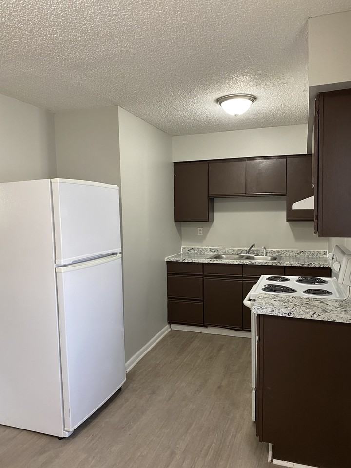1416 4th Ave #1 - Photo 2 of 12