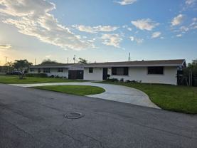 7921 Nw 12th St - Photo 1 of 1