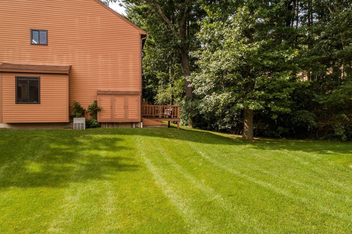 87 Dunvegan Woods - Photo 2 of 22
