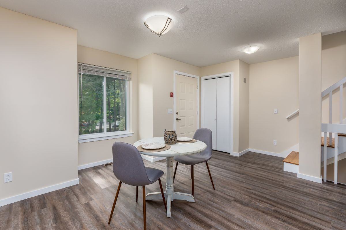 87 Dunvegan Woods - Photo 5 of 22