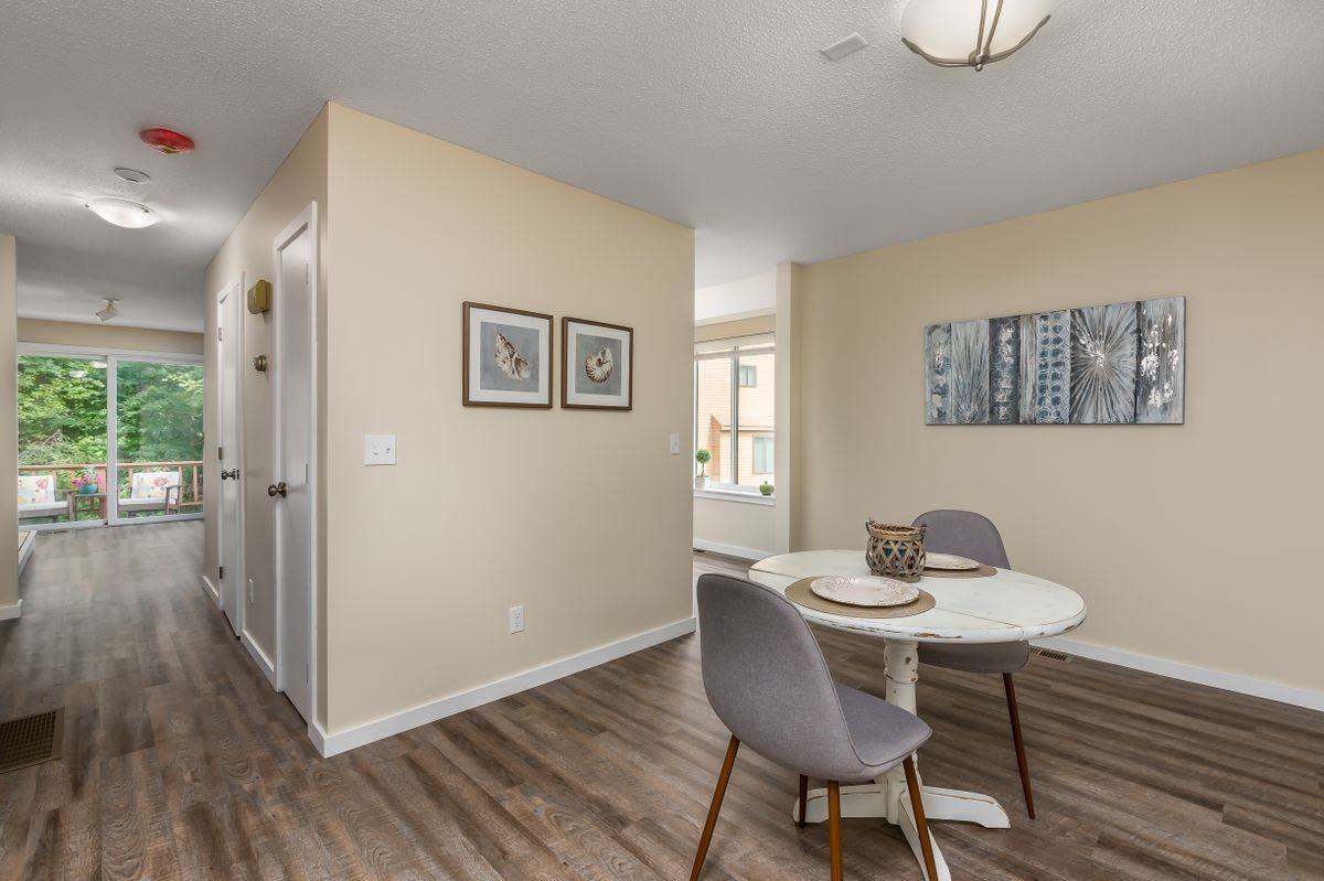 87 Dunvegan Woods - Photo 6 of 22