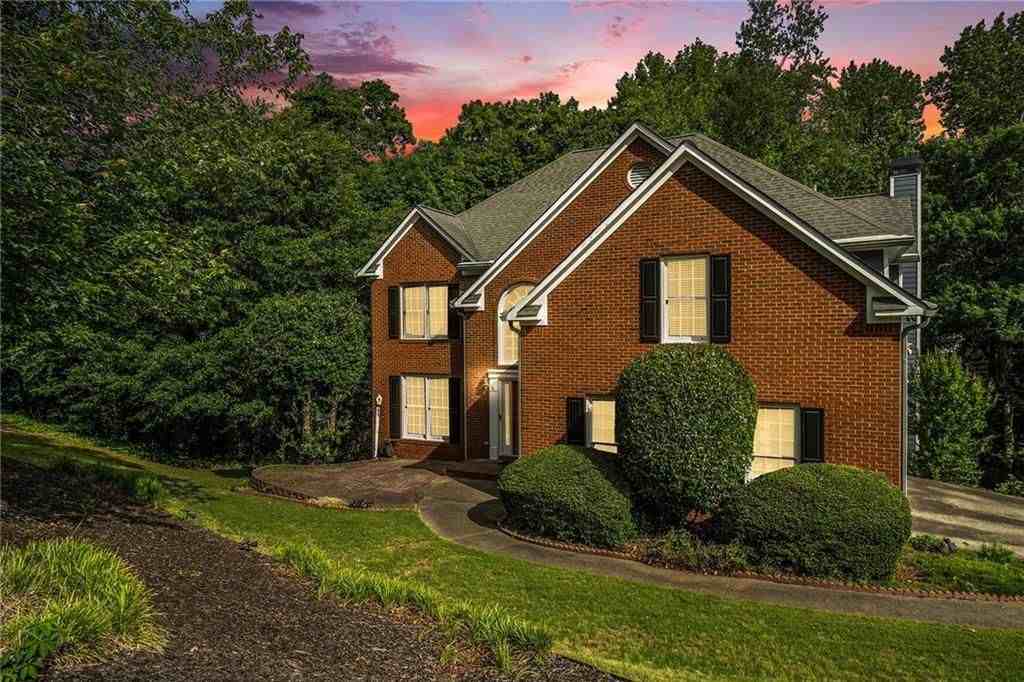 4631 Astible Ct Nw - Photo 2 of 19