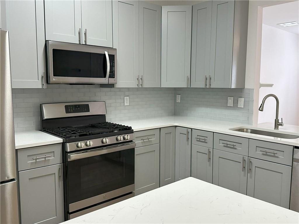 4162 Howell Park Rd - Photo 3 of 16
