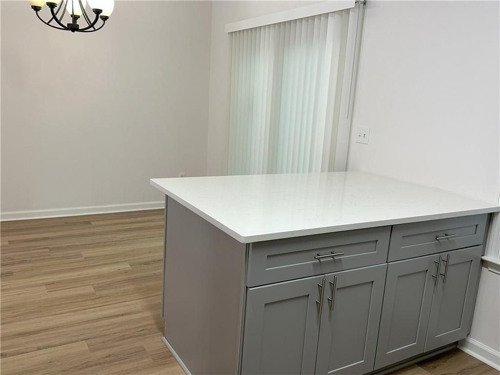 4162 Howell Park Rd - Photo 6 of 16