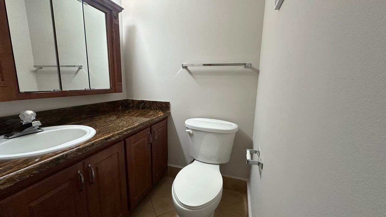 3300 West Rolling Hills Circle #708 - Photo 5 of 5