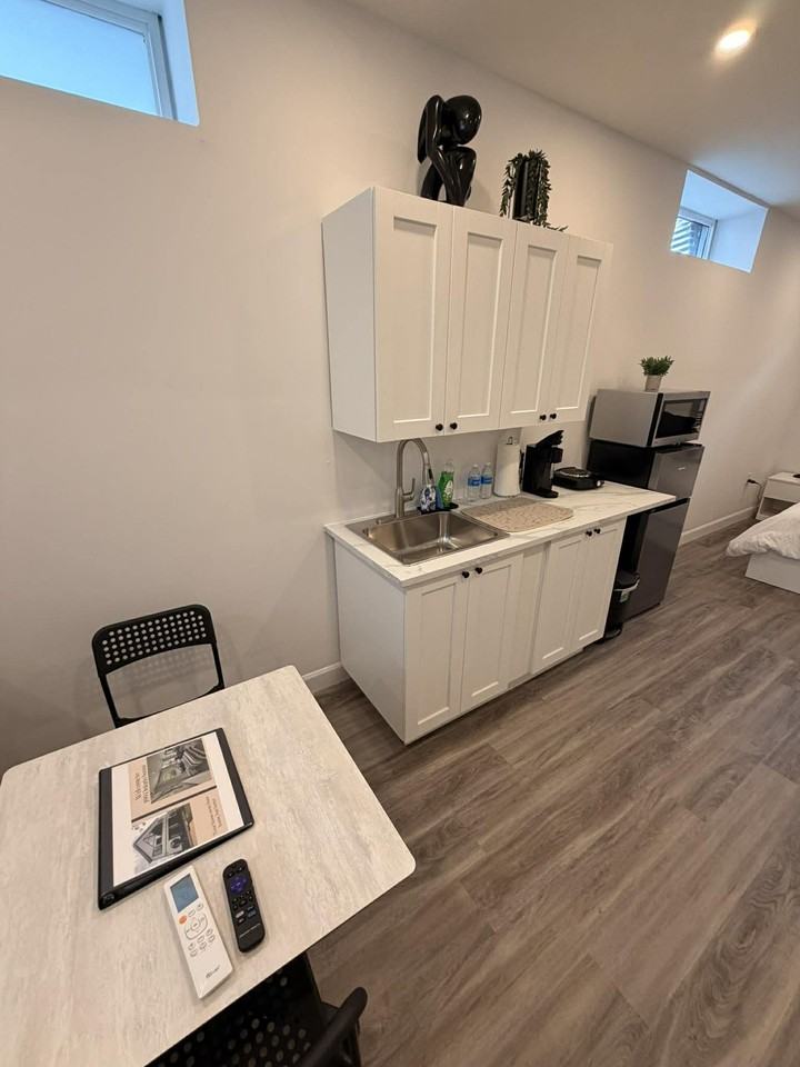 199 Ontario Street #6 - Photo 6 of 8