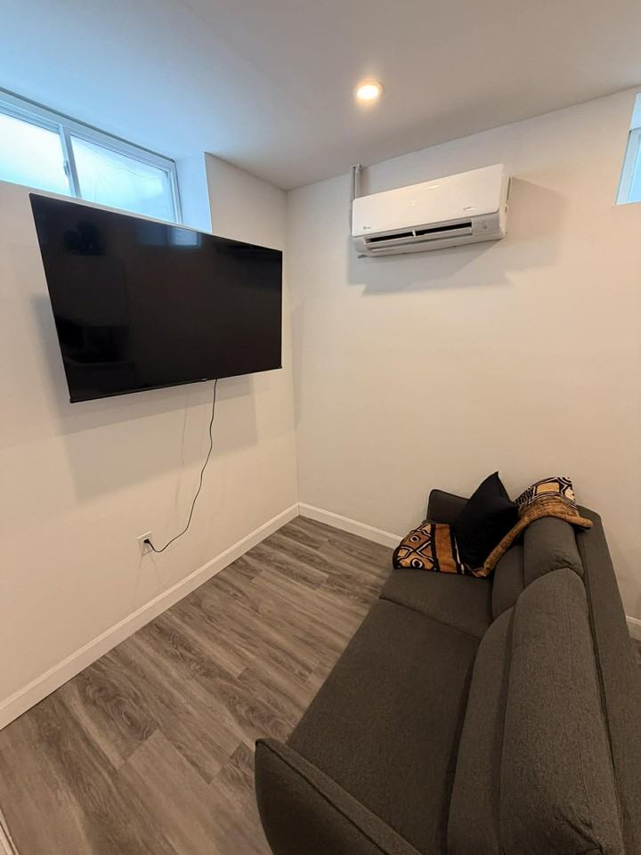 199 Ontario Street #6 - Photo 5 of 8