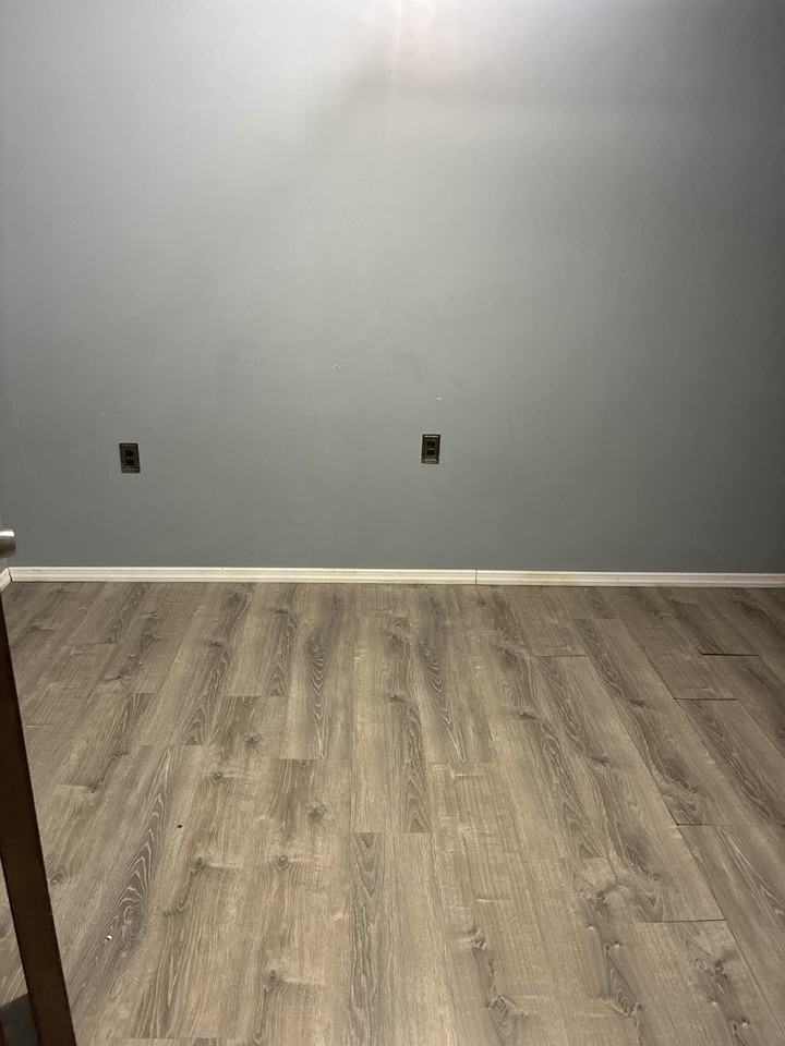 131 Wood St #104 - Photo 3 of 4