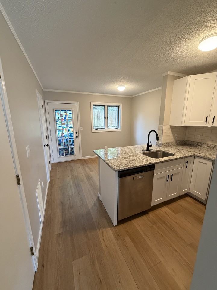 178 Clark Street New Britain #178 - Photo 3 of 13