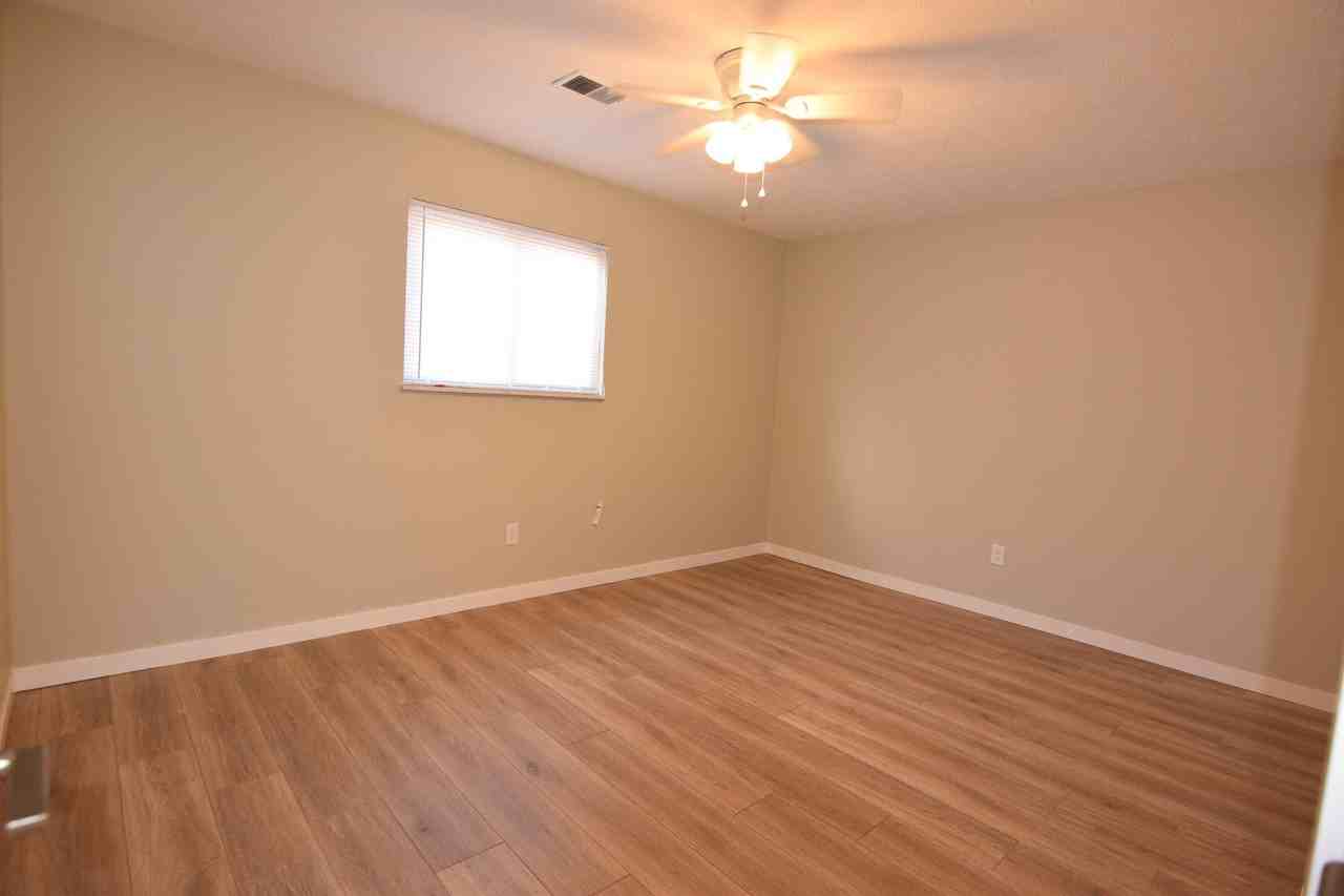 1296 Courtland Ave #B - Photo 2 of 9