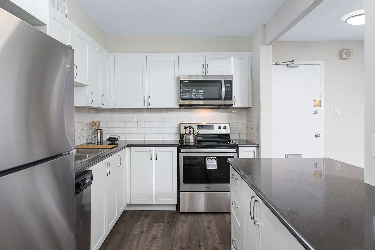 1360 Danforth Road - Photo 3 of 11