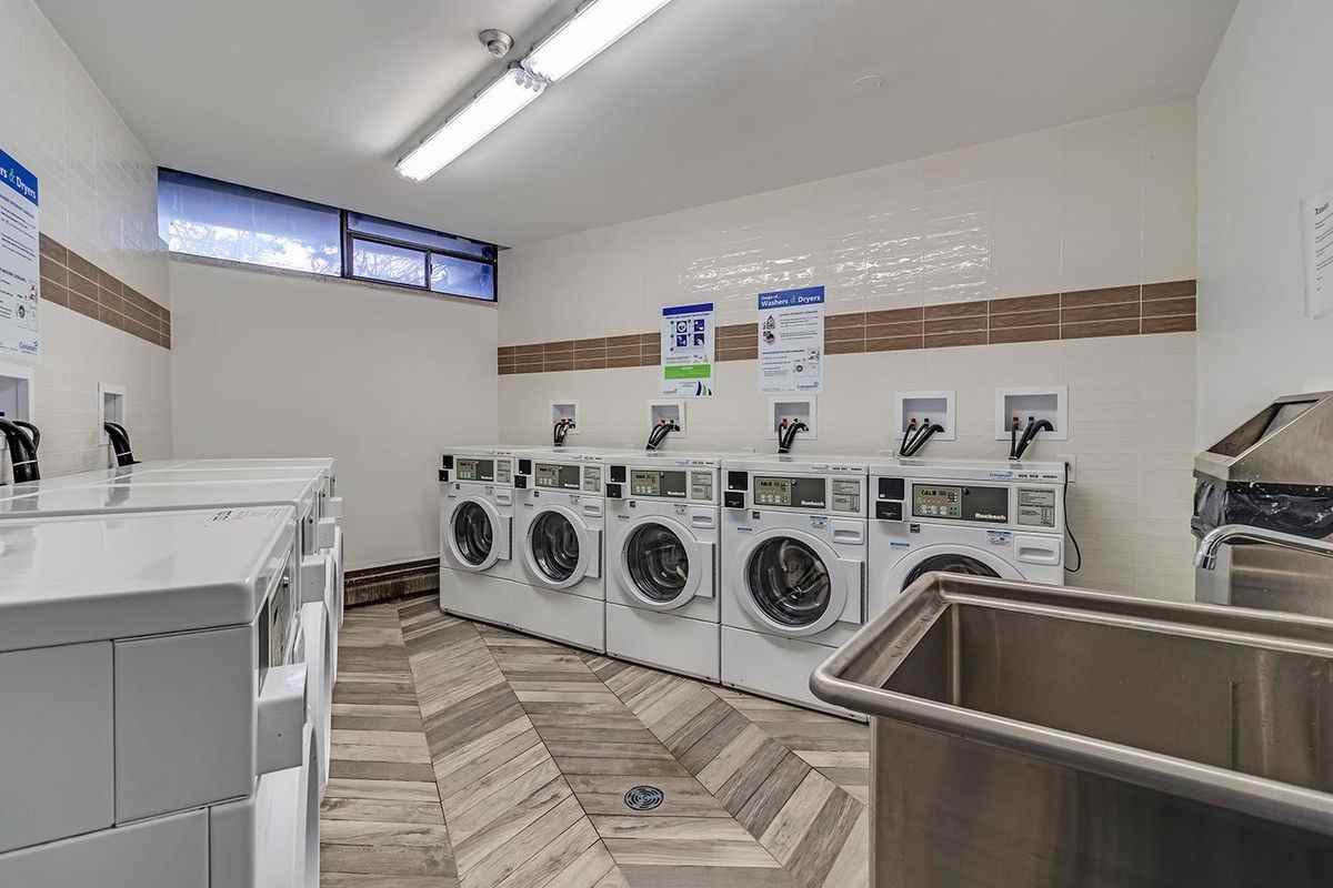 1360 Danforth Road - Photo 7 of 11