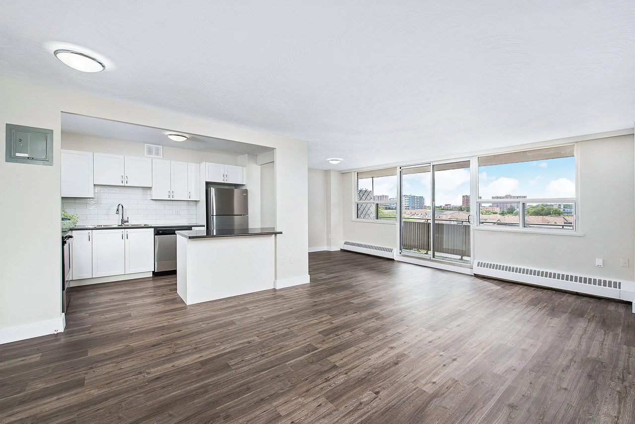 1340 Danforth Road - Photo 4 of 19