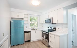 featured image of 9 2-9 Oaklawn Gdns.