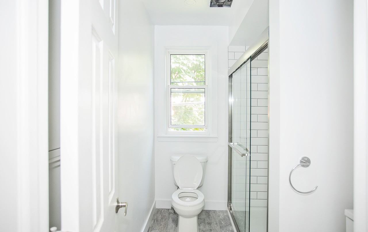 2-9 Oaklawn Gdns. - Photo 6 of 15