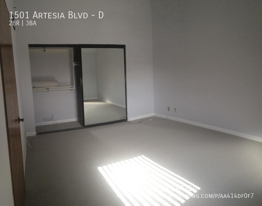1501 Artesia Blvd #D - Photo 7 of 10