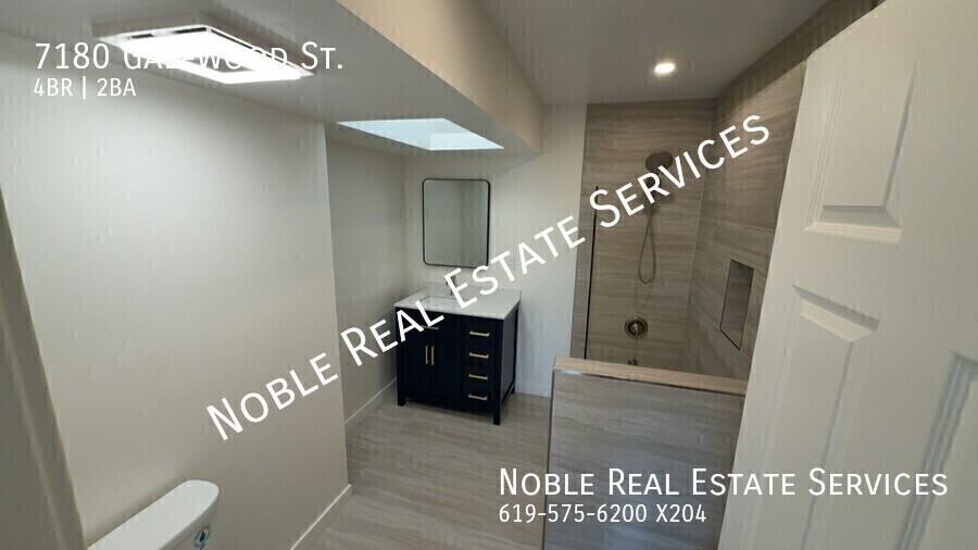 7180 Galewood St - Photo 6 of 37