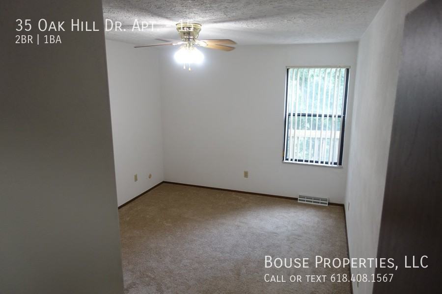 35 Oak Hill Dr #15 - Photo 5 of 5